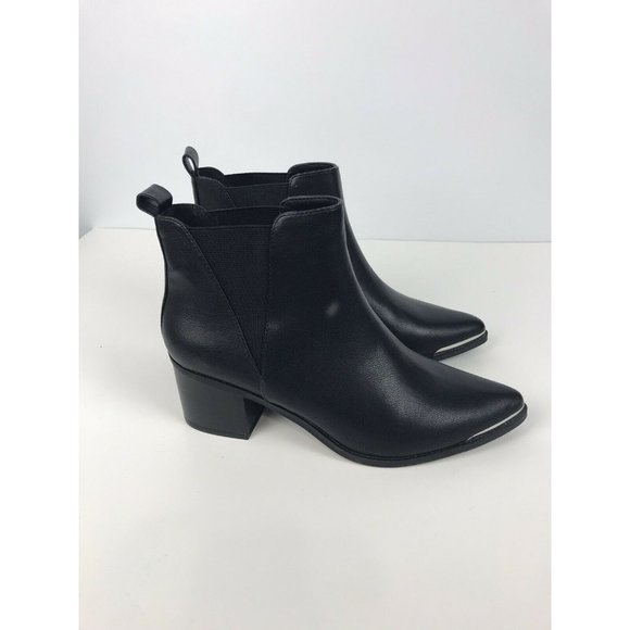 Forever 21 Women's Boots Ankle Back Heel Pointy Bl - Picture 2 of 8